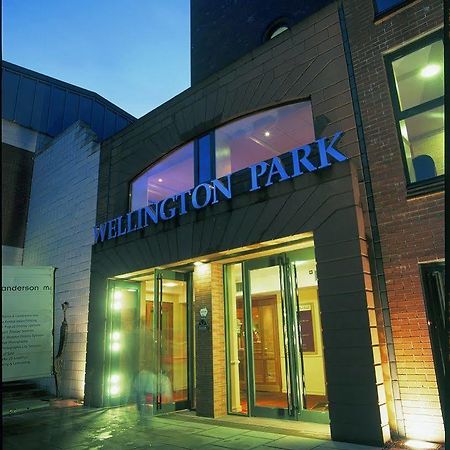 Wellington Park Hotel Belfast Buitenkant foto